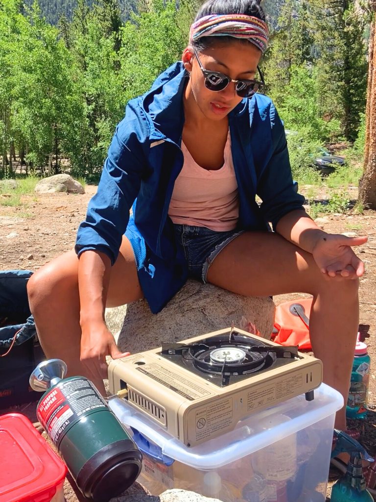 cooking with single burner gas stove