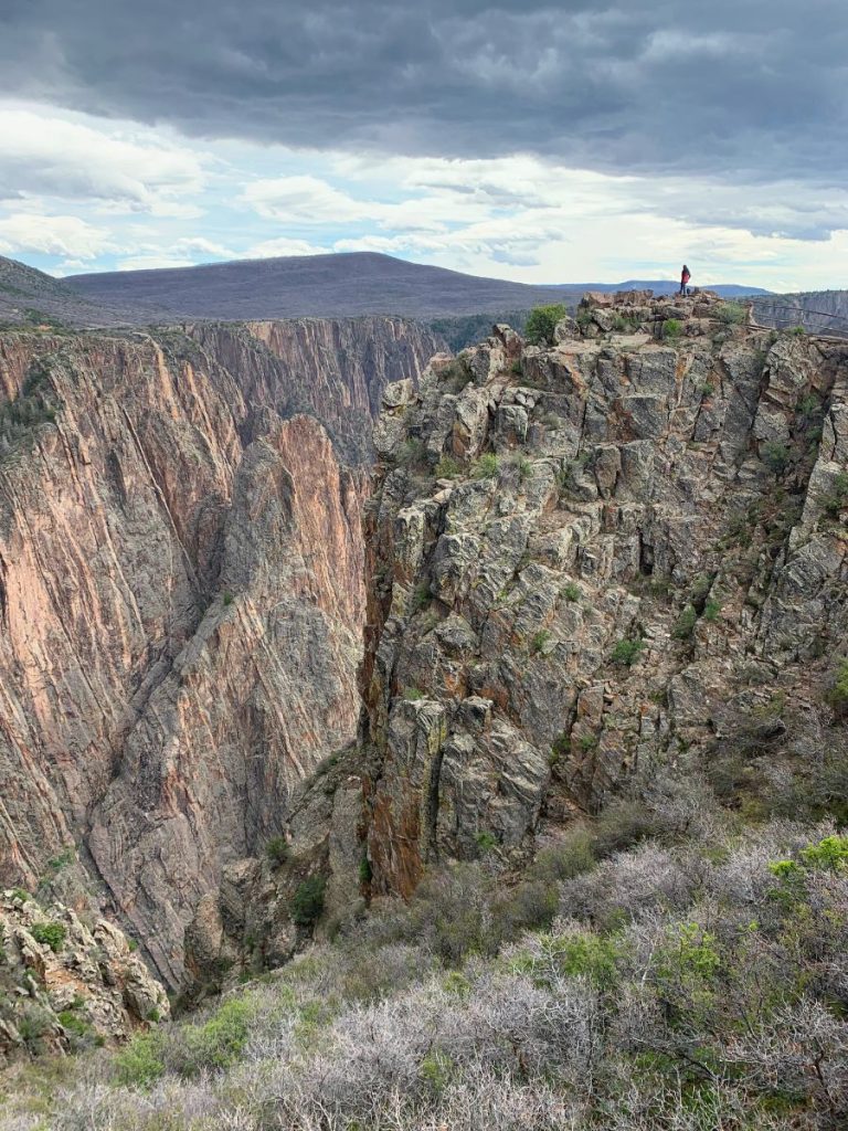 Pulpit rock overlook in Black Canyon of the Gunnison