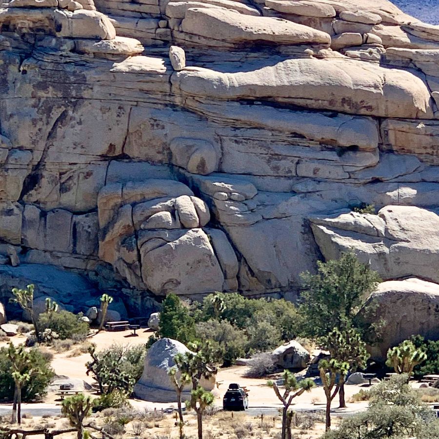 Giant boulders in Joshua Tree National Park