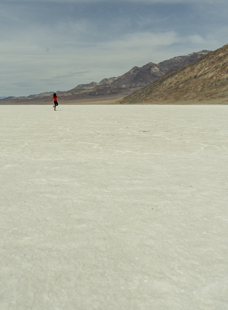 Hiking in the Badwater Basin salt flats