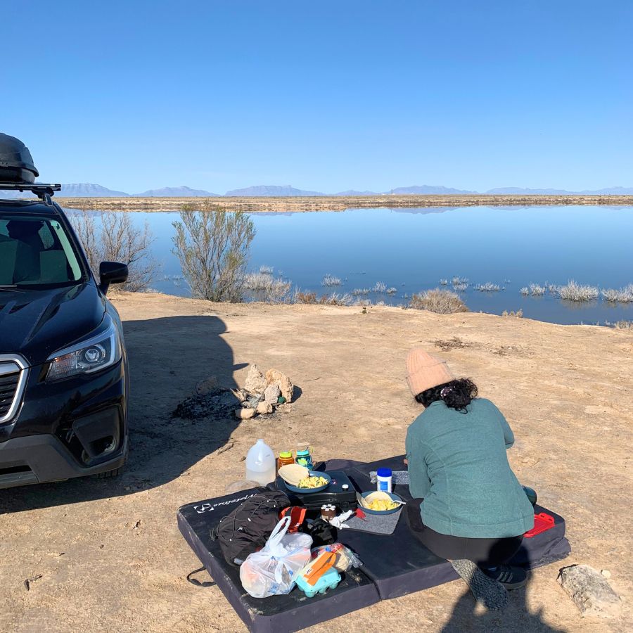 Free camping near White Sands National Park at Raptor Lake